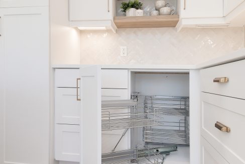 420-kitchen-storage-solutions.jpeg