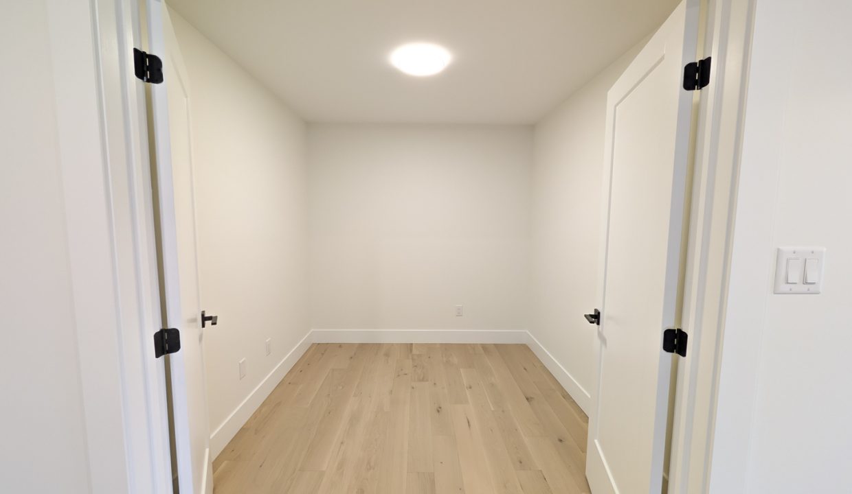 PXL_20260311_141502102