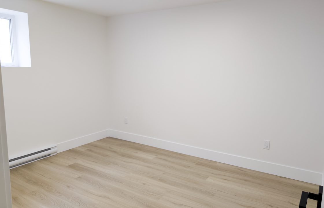 PXL_20260820_192046241